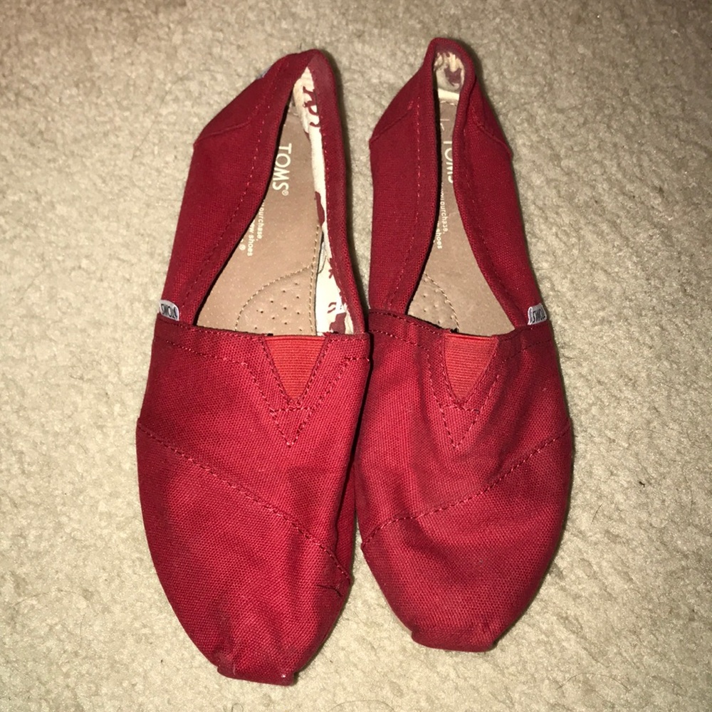 Toms
